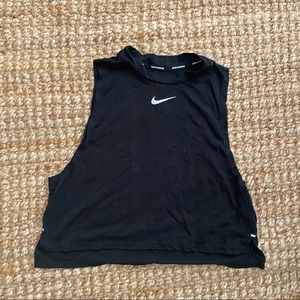 Nike Pro Cropped Tank